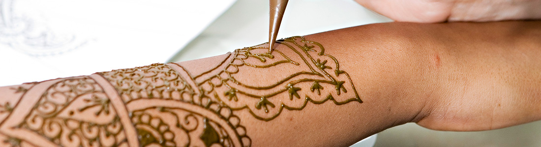 Les tatouages au henné